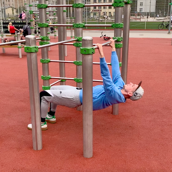 Horizontal Australian Pull-Up