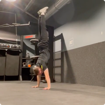 Freestanding Handstand Bail