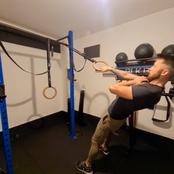 Ring One Arm Inverted Row